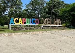 Foto fachada principal en Acapulco Diamante beleta